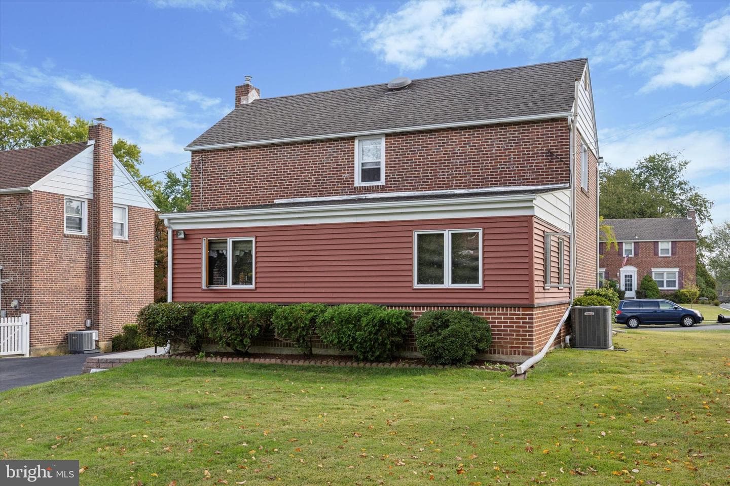 730 Dutton Circle photo 31