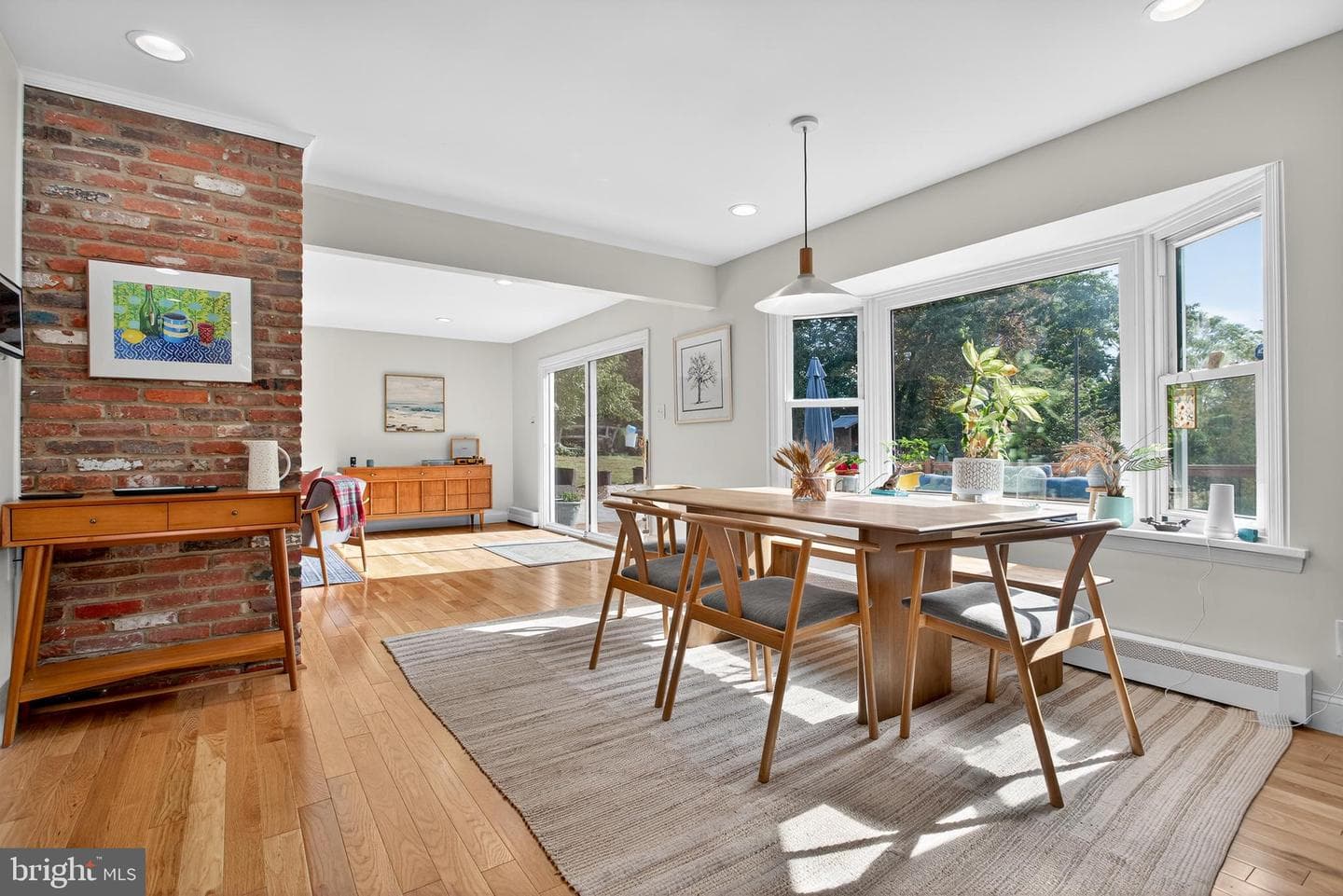475 Mount Alverno Road photo 16