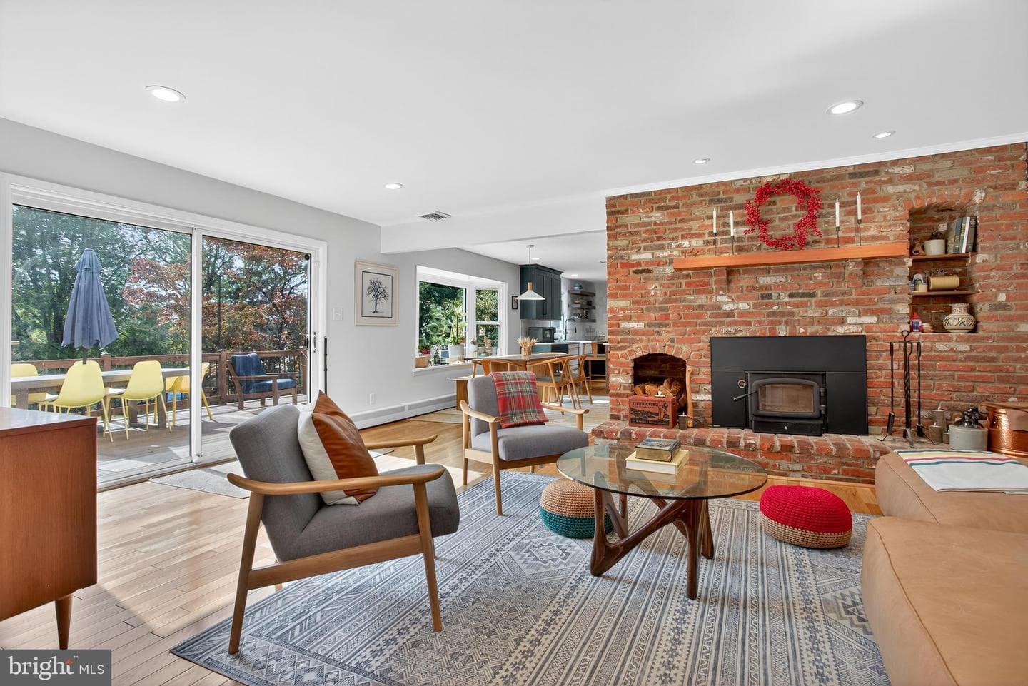 475 Mount Alverno Road photo 19
