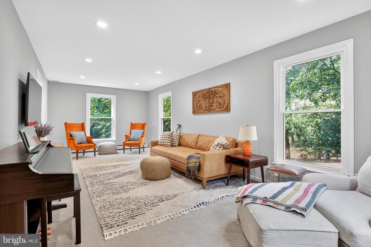 475 Mount Alverno Road photo 5