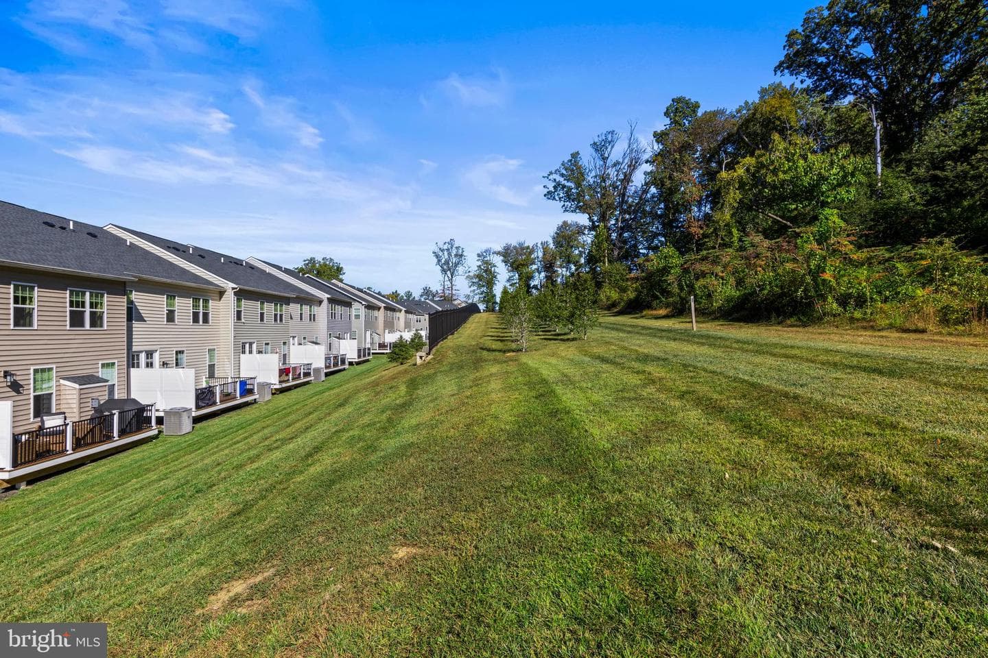 329 Ponds Edge Drive photo 46