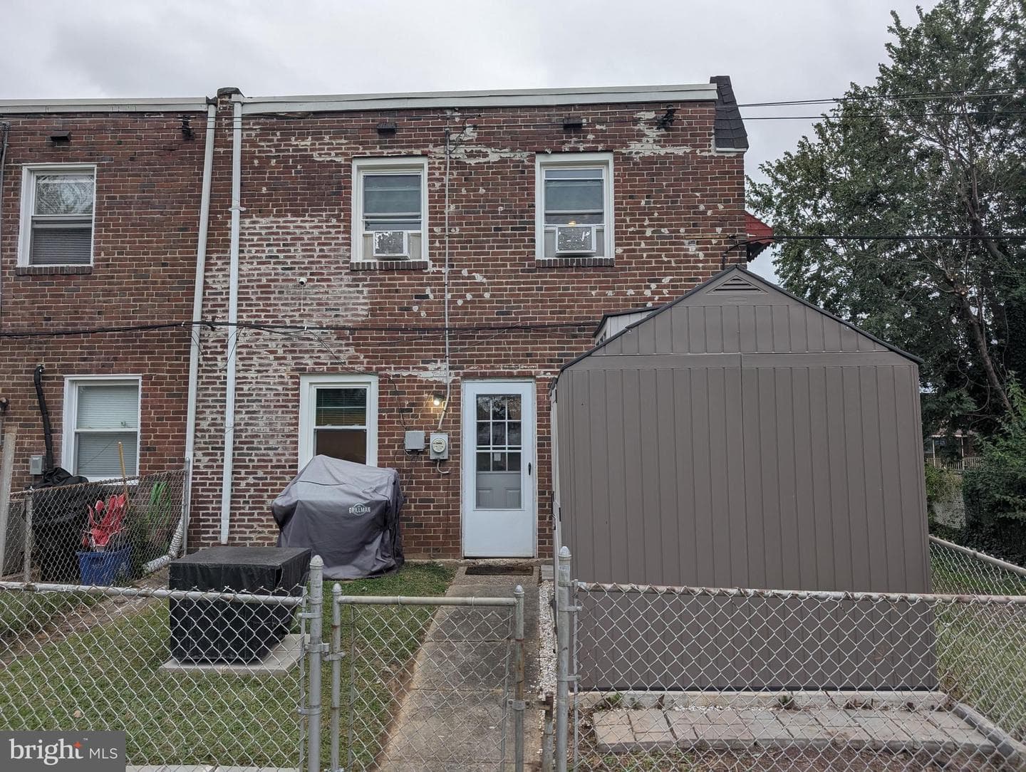 1412 Simpson Street photo 38