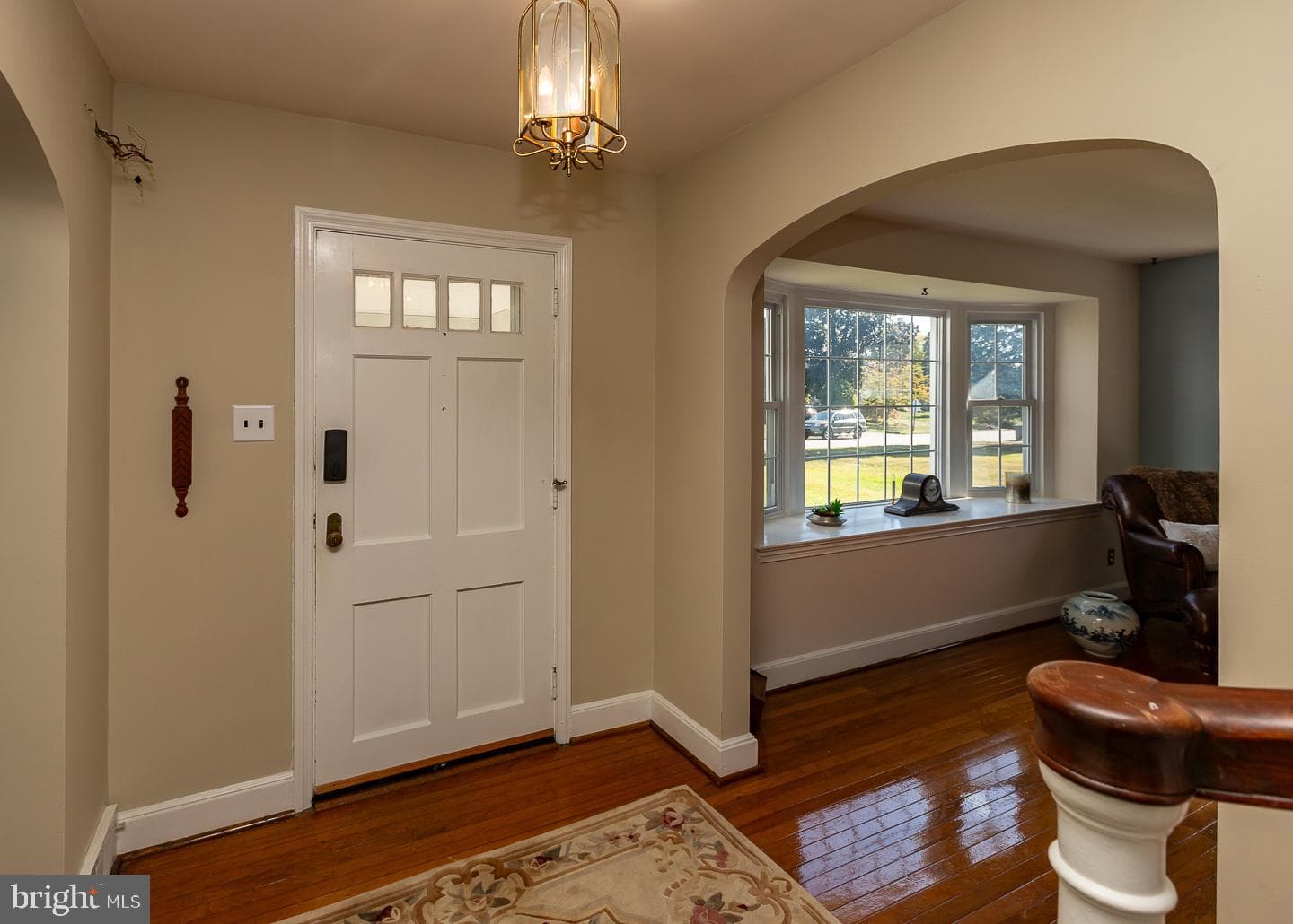 6 N Lexington Avenue photo 4