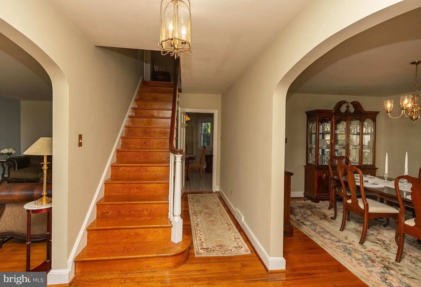 6 N Lexington Avenue photo 5