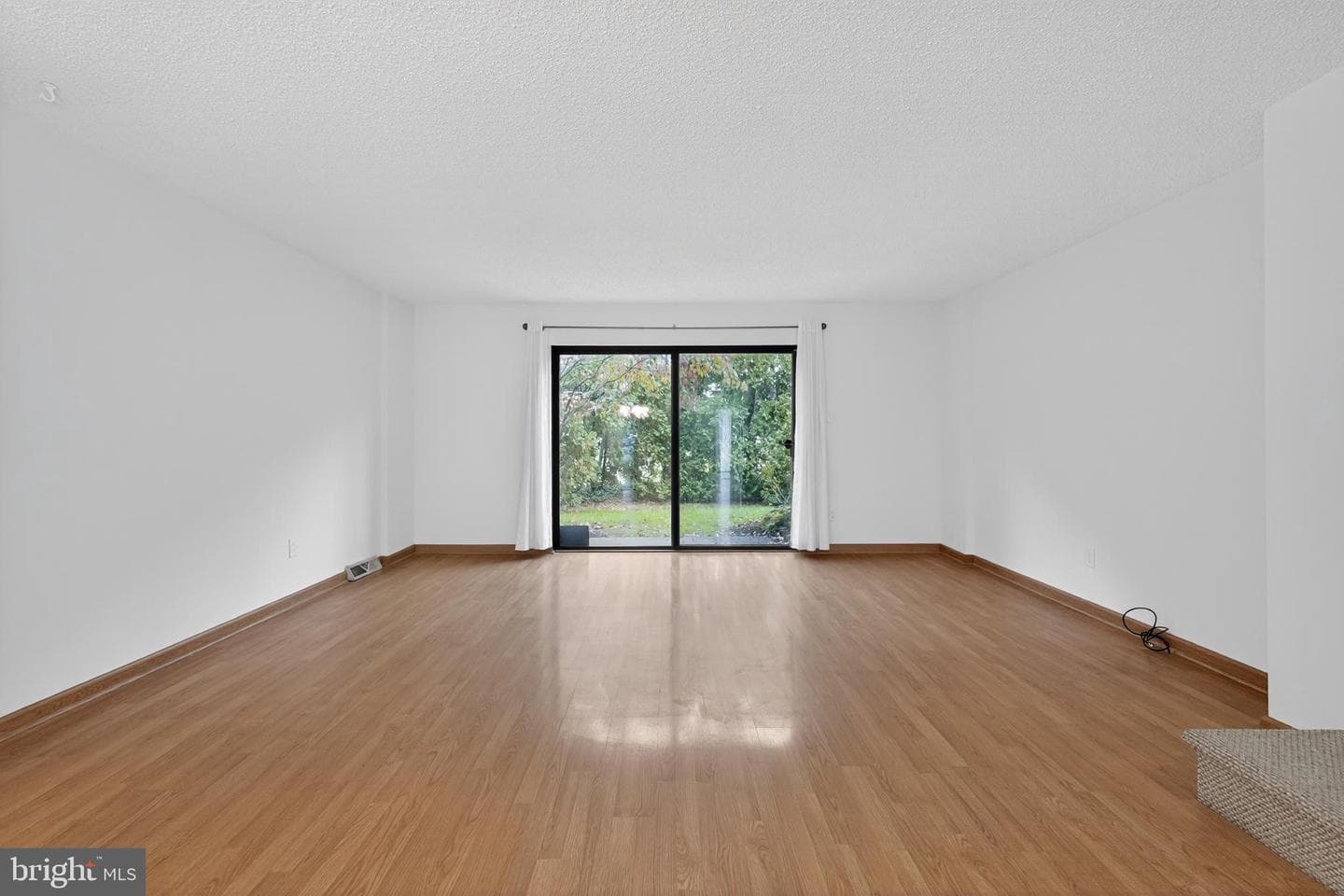 907 Putnam Boulevard #106 photo 6
