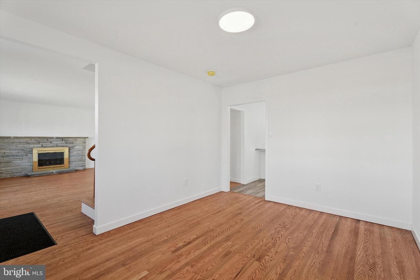 636 S Eagle Road photo 10