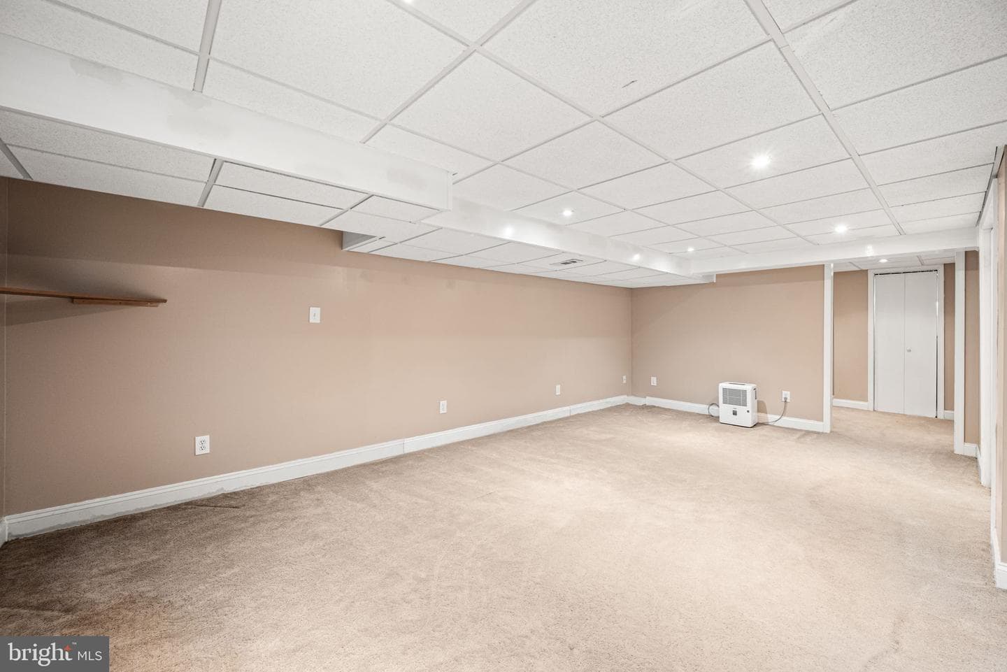 123 Scheivert Avenue photo 24