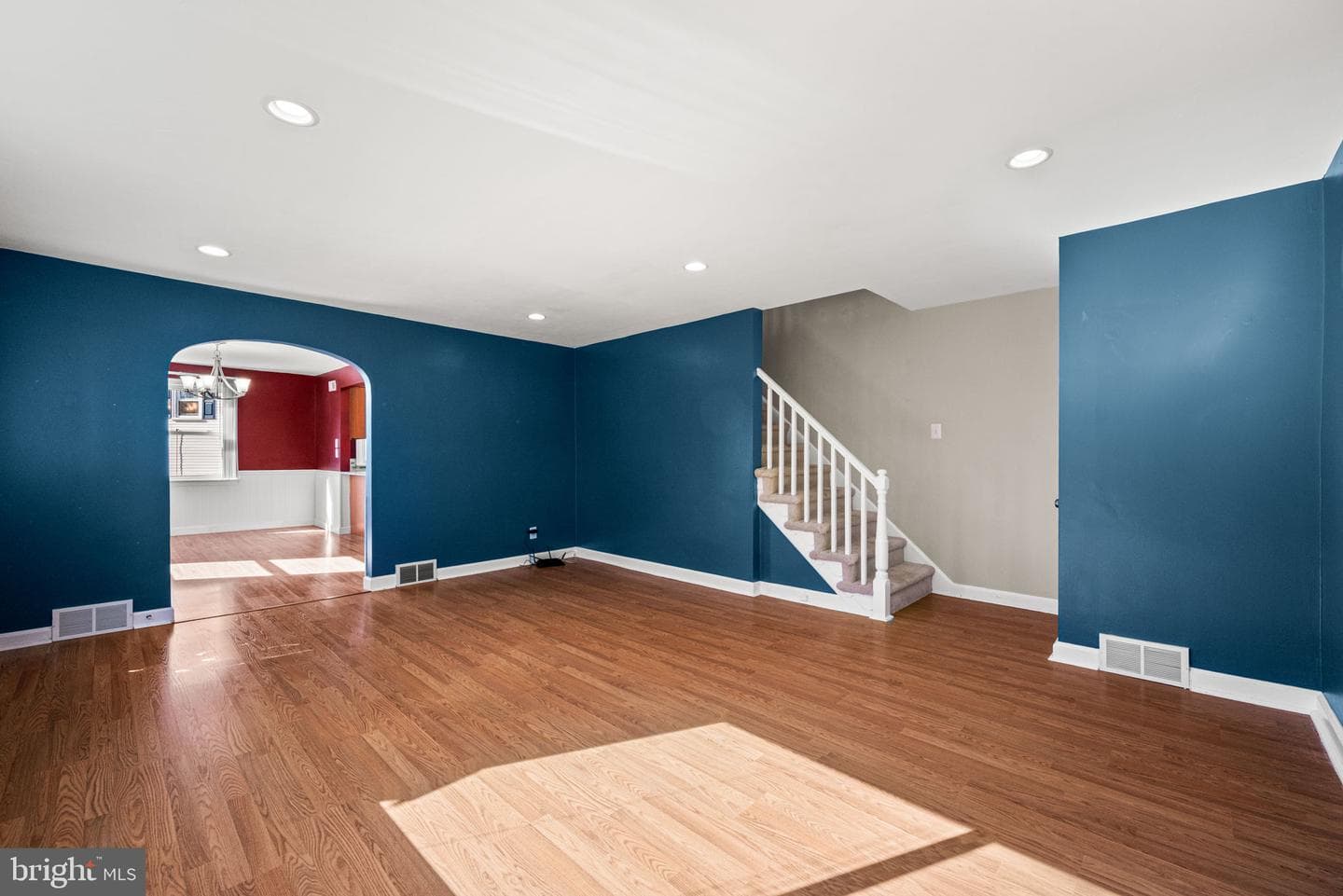 123 Scheivert Avenue photo 7