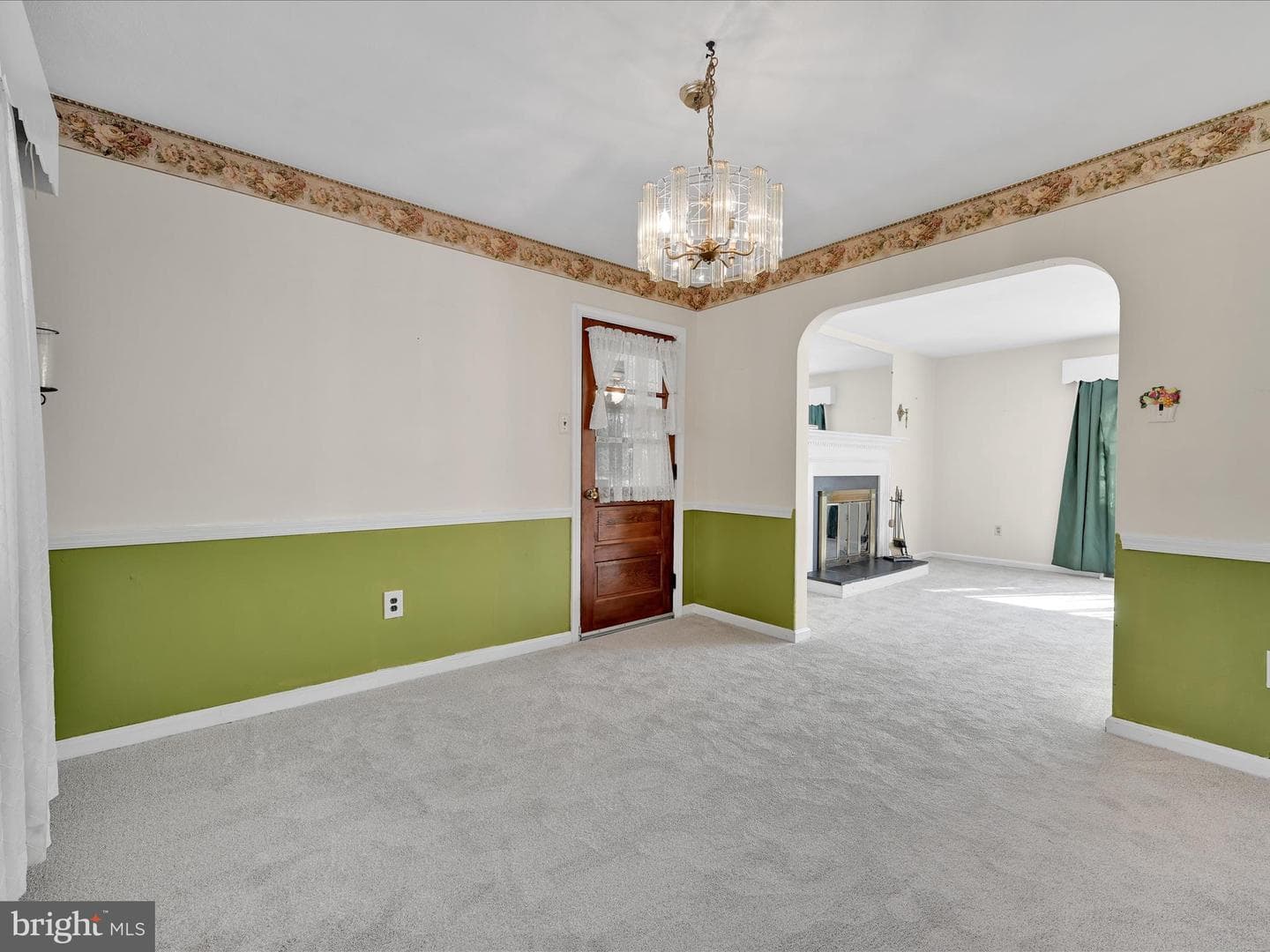 2644 Central Avenue photo 10