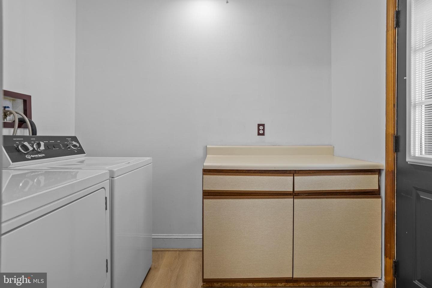 311 Ogden Place photo 26