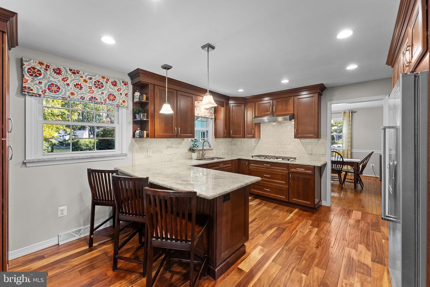 144 Eaton Drive photo 9