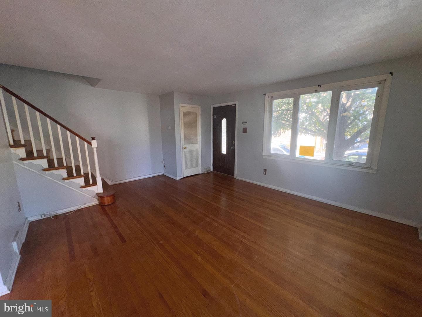 421 Poplar Street photo 8