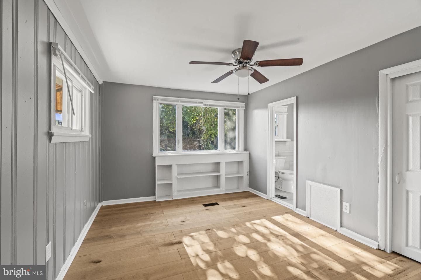 123 E 23rd Street photo 14