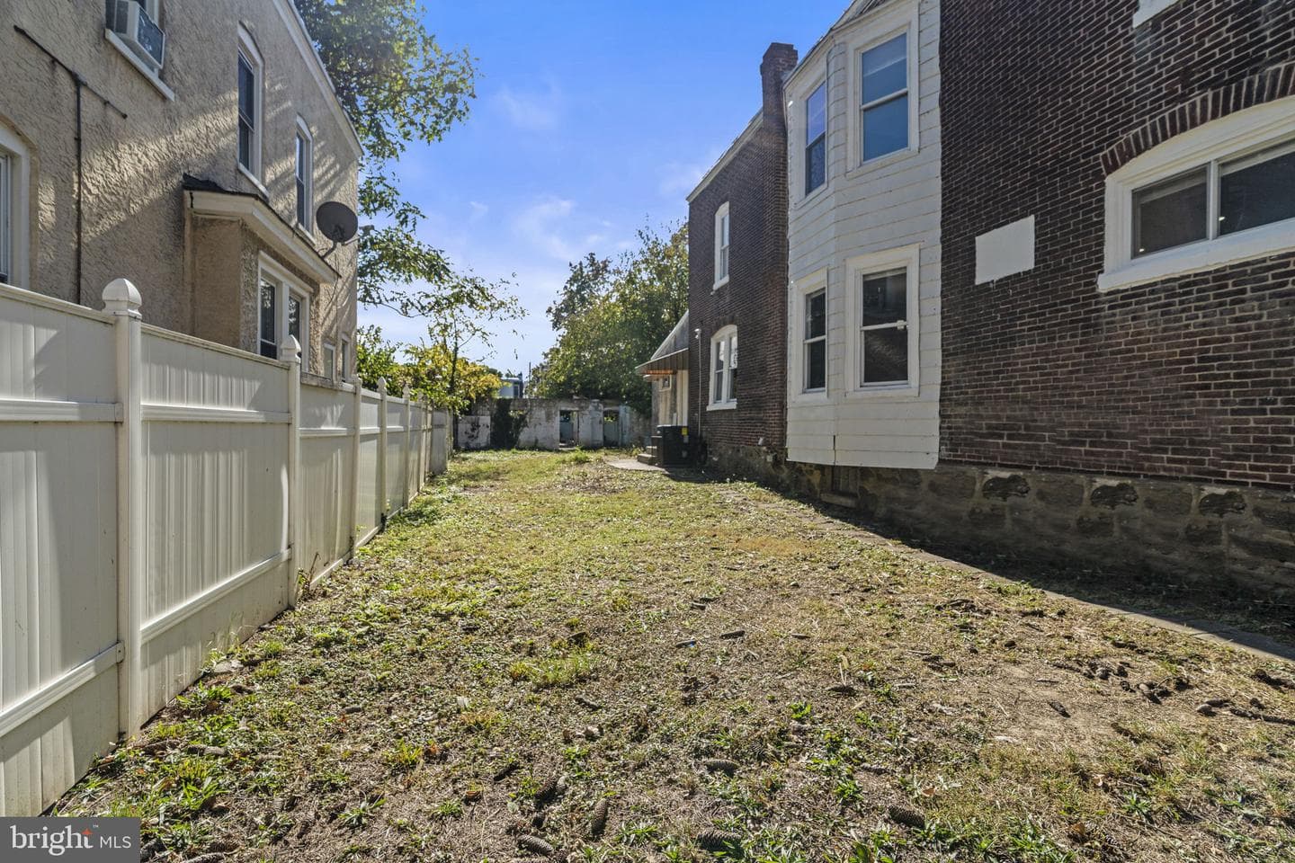123 E 23rd Street photo 29