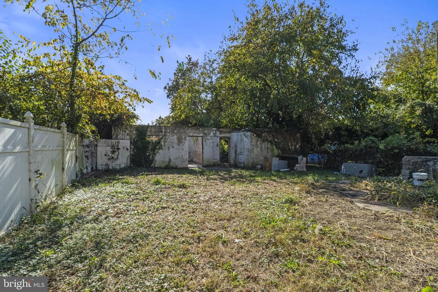 123 E 23rd Street photo 30