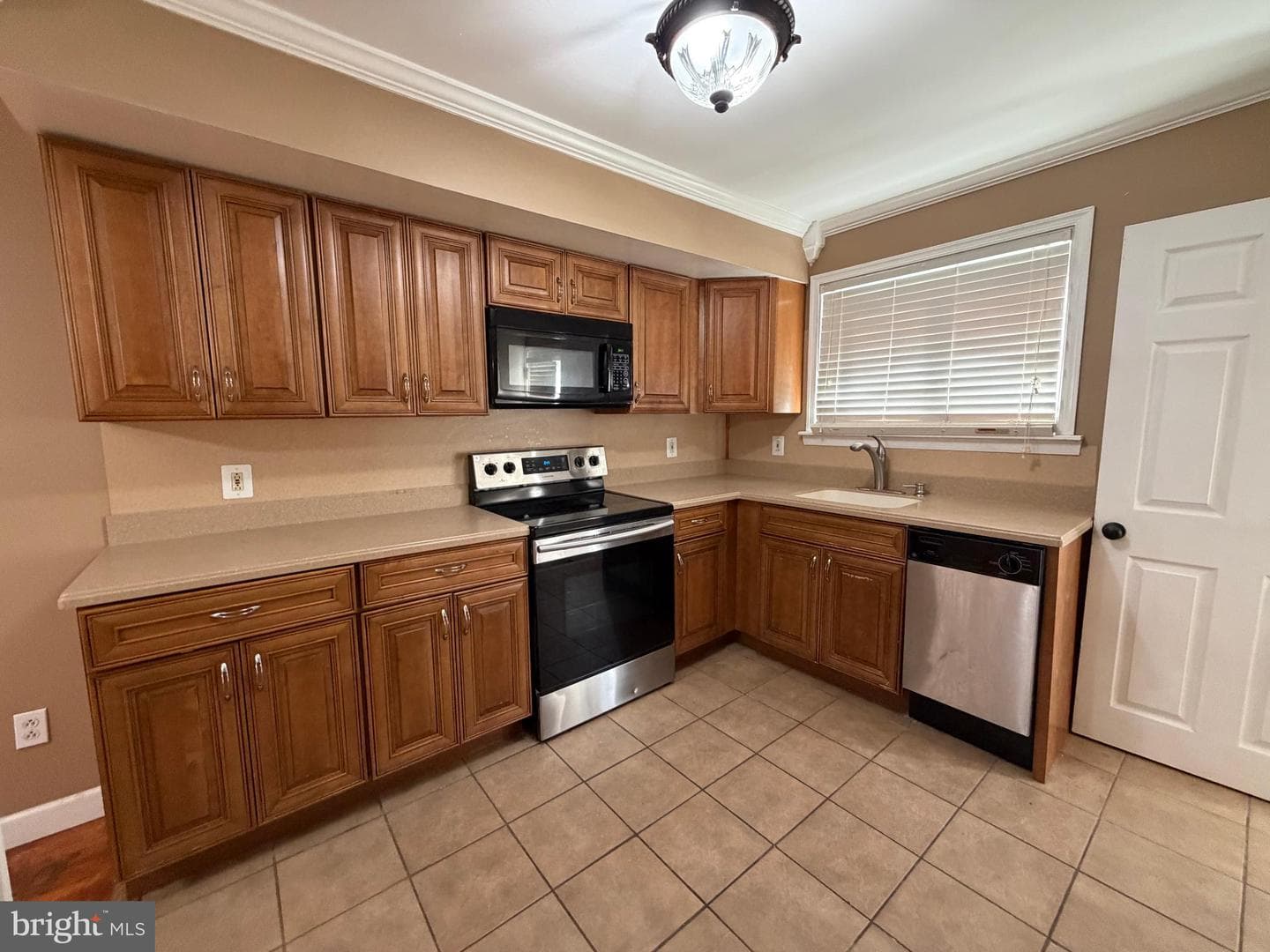 436 Manhattan photo 14