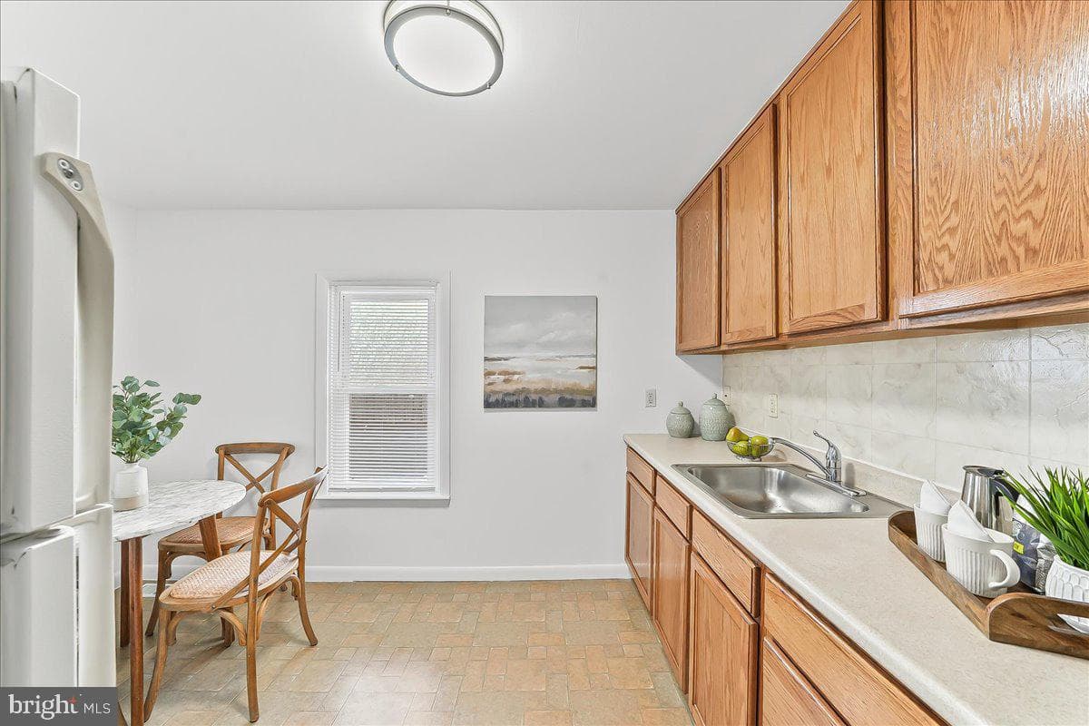 929 Crystle Road photo 10