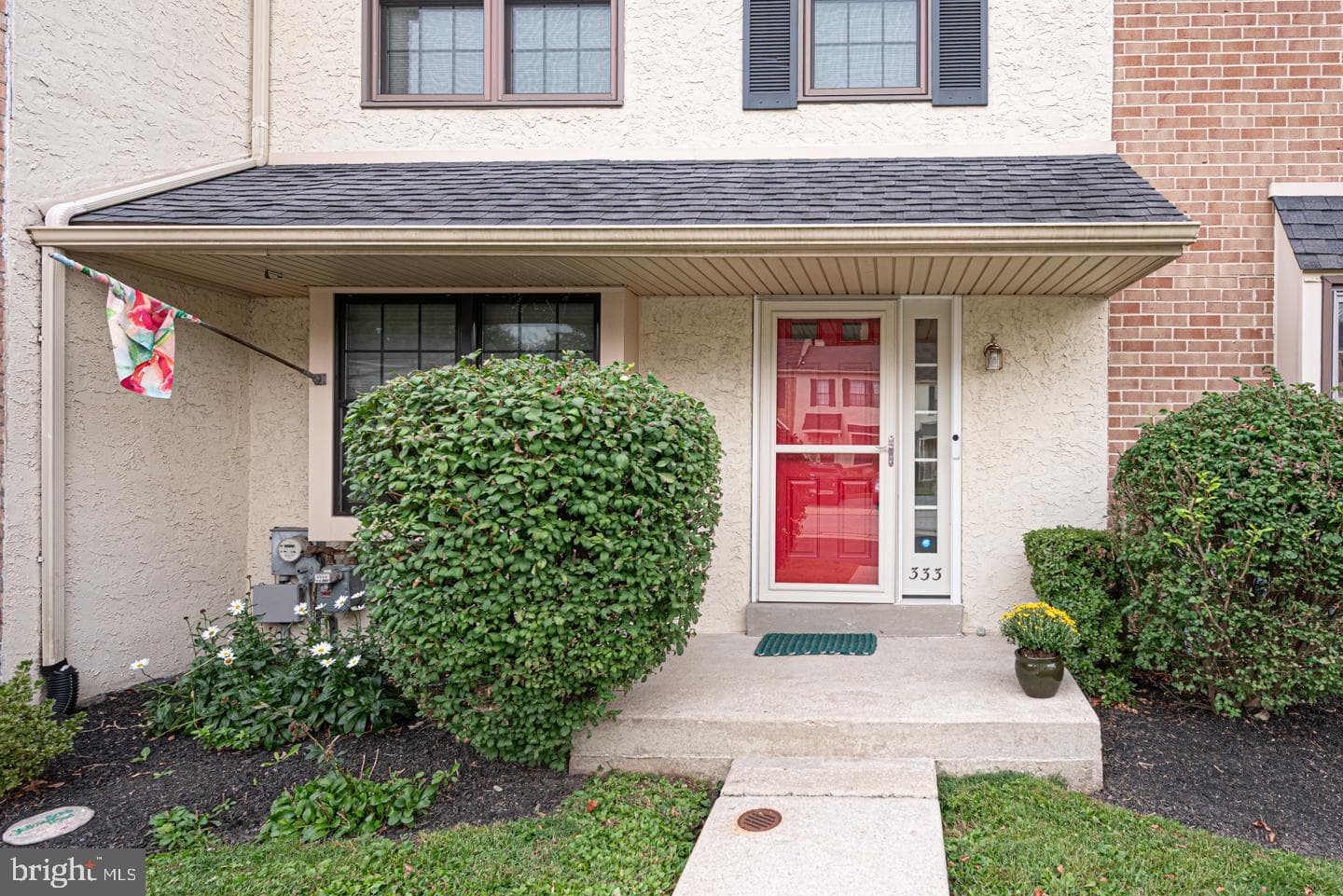 333 Scola Road photo 2