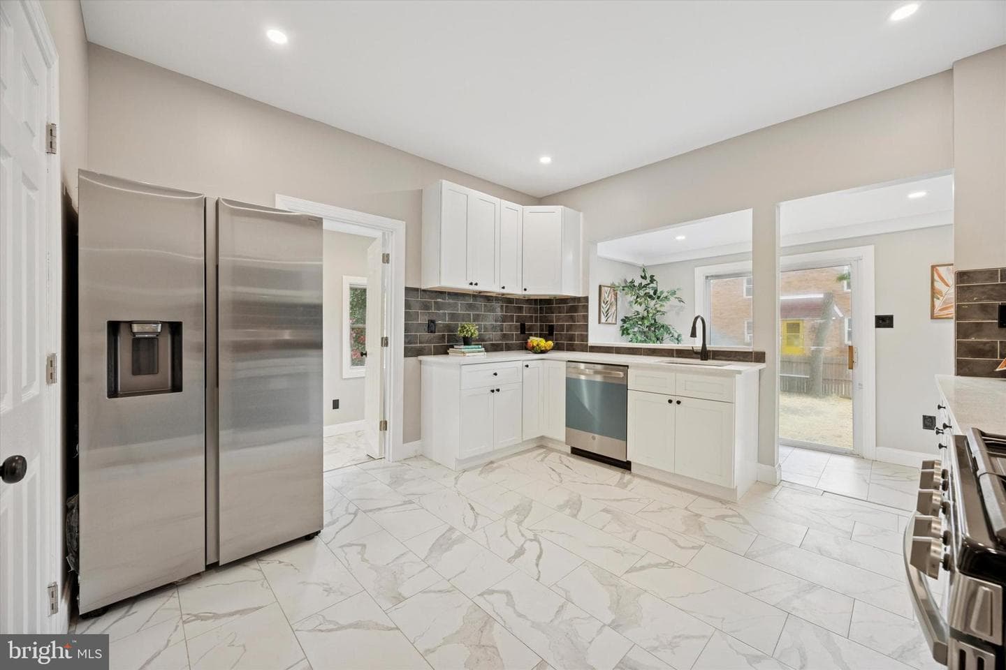 49 Elberon Avenue photo 13