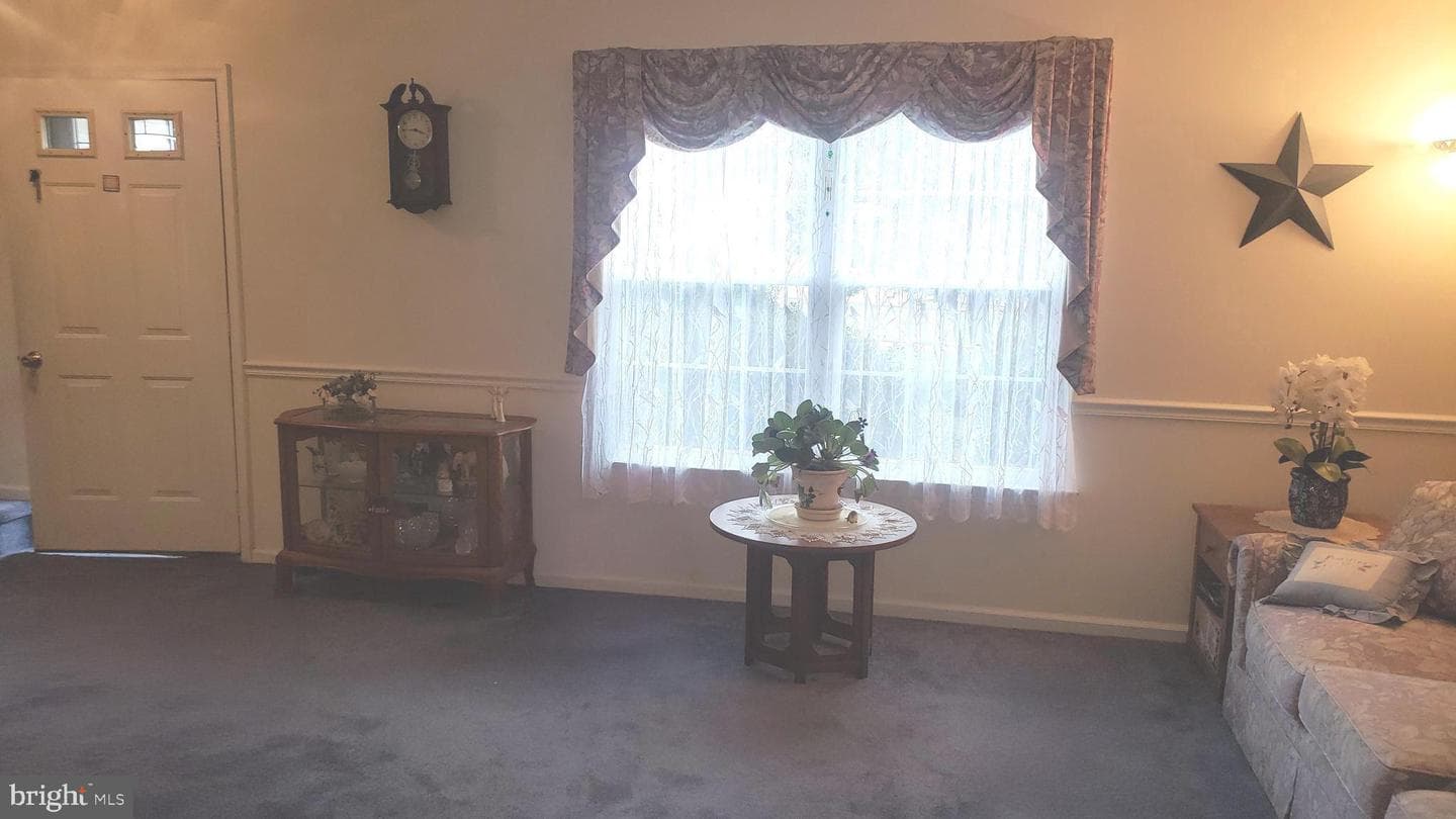4029 Yorktown Drive photo 5