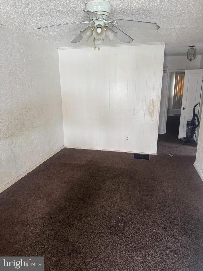917 Pine Road photo 5