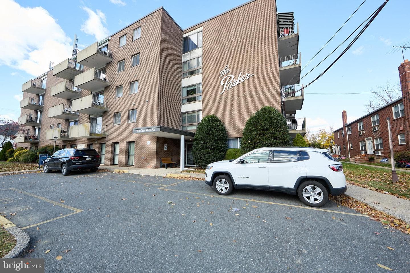 33 W Chester Pike #b12 photo 1