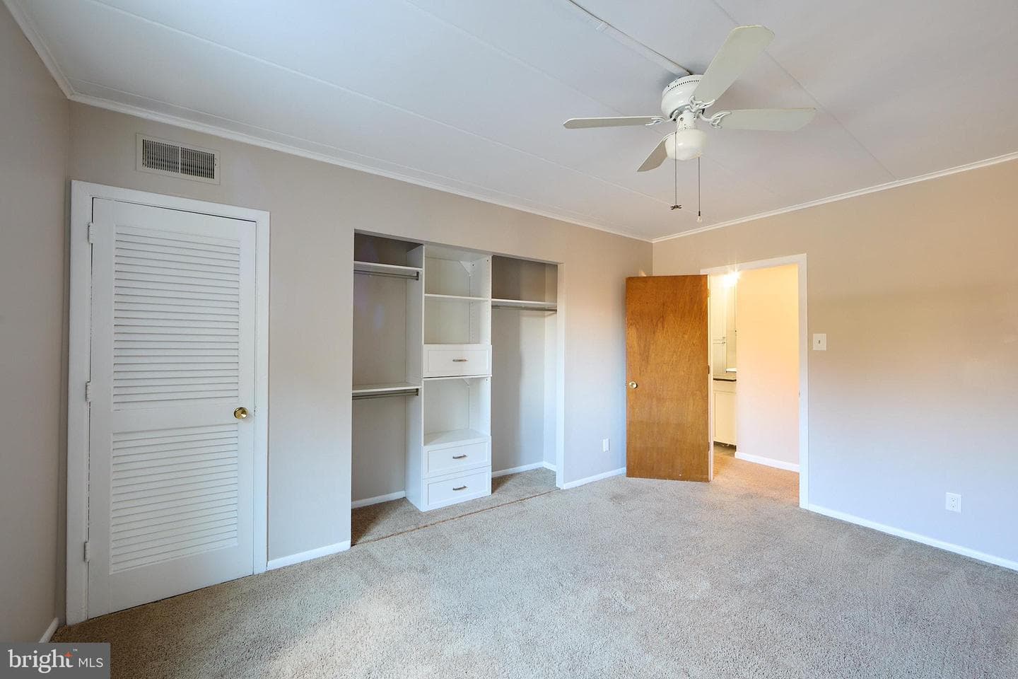 33 W Chester Pike #b12 photo 12