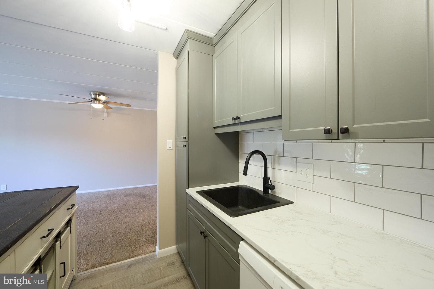 33 W Chester Pike #b12 photo 6