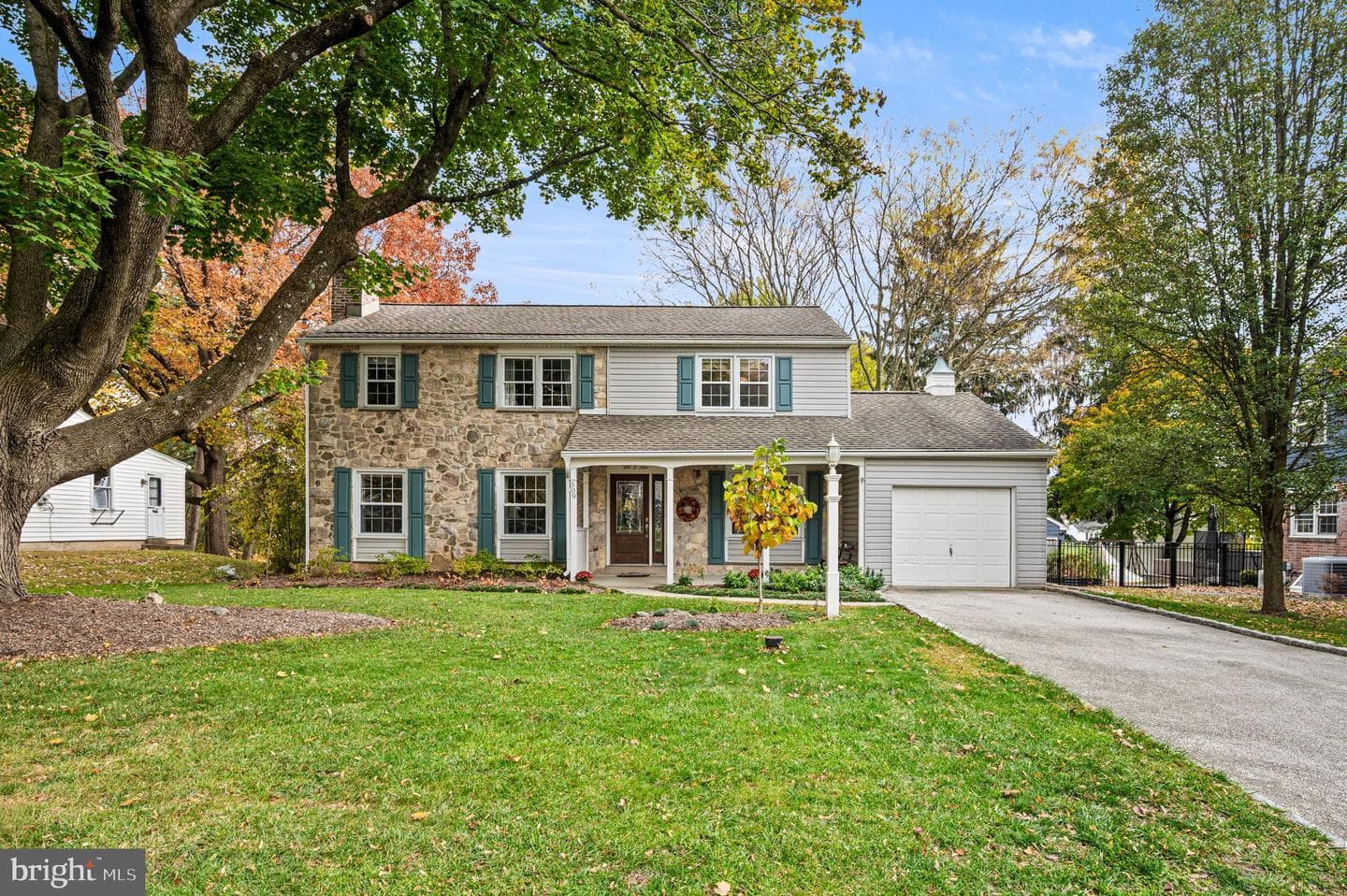 509 Lawrence Drive photo 1