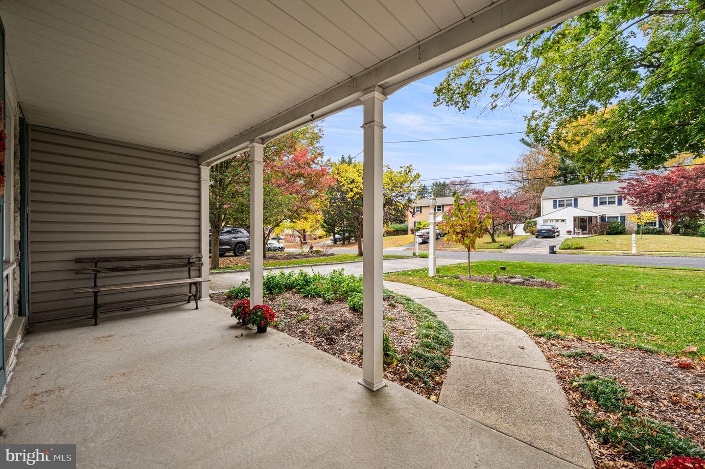 509 Lawrence Drive photo 4