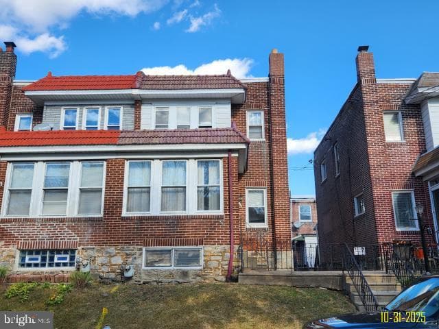 71 Burnside Avenue photo 1