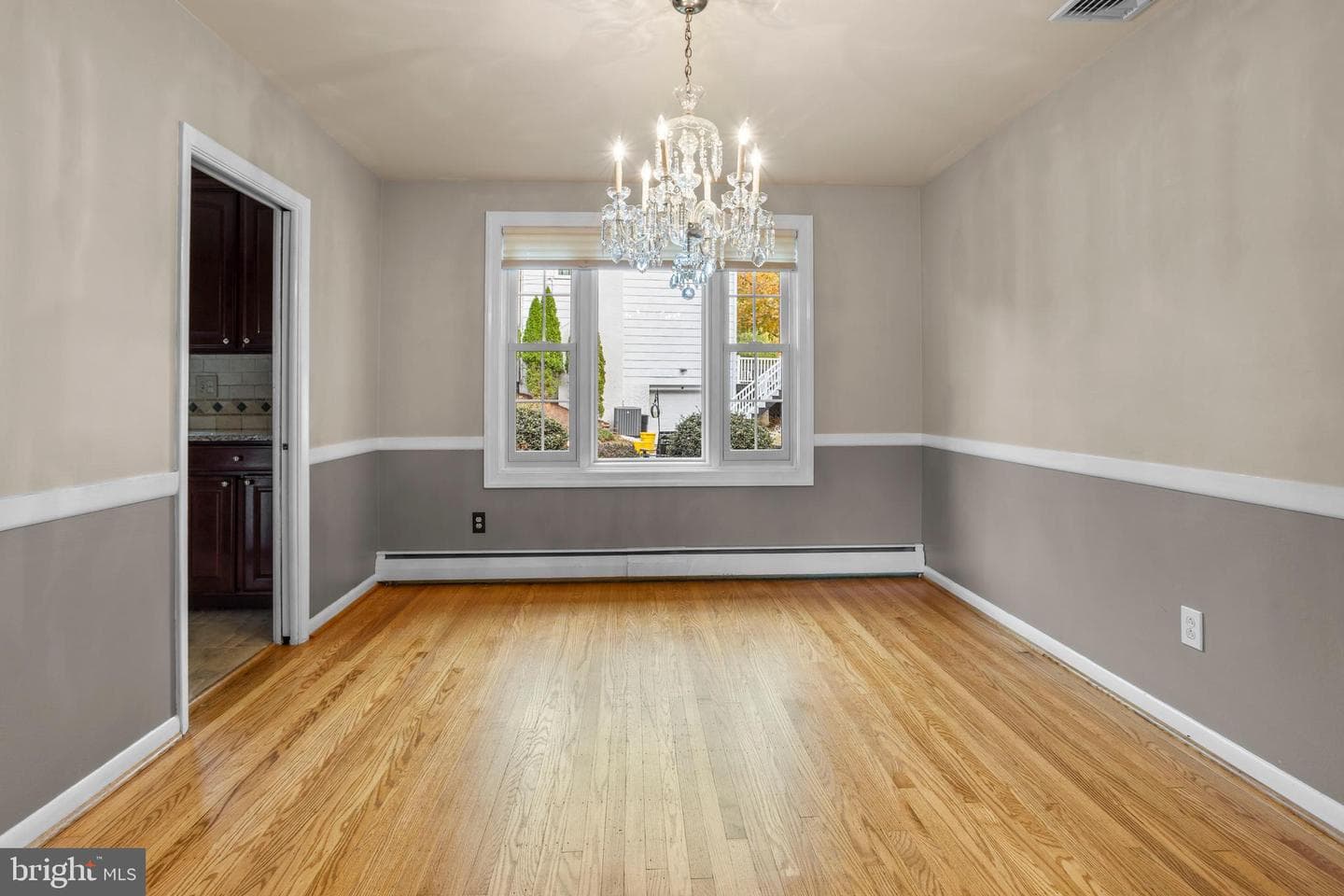 504 Minshall Road photo 9