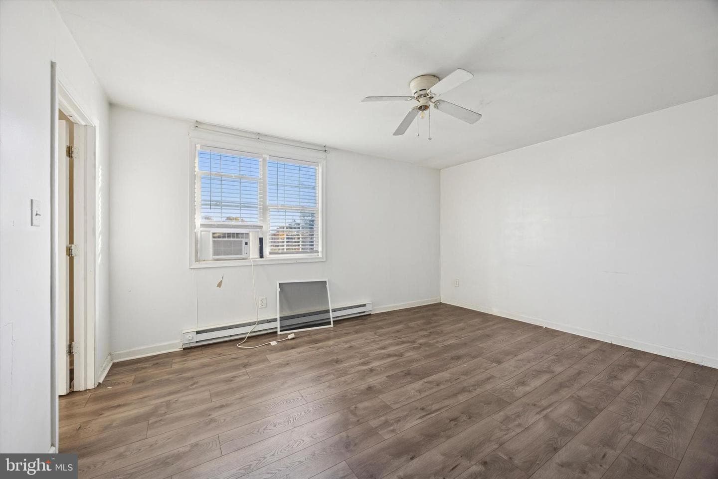 1004 Sunset Street photo 11