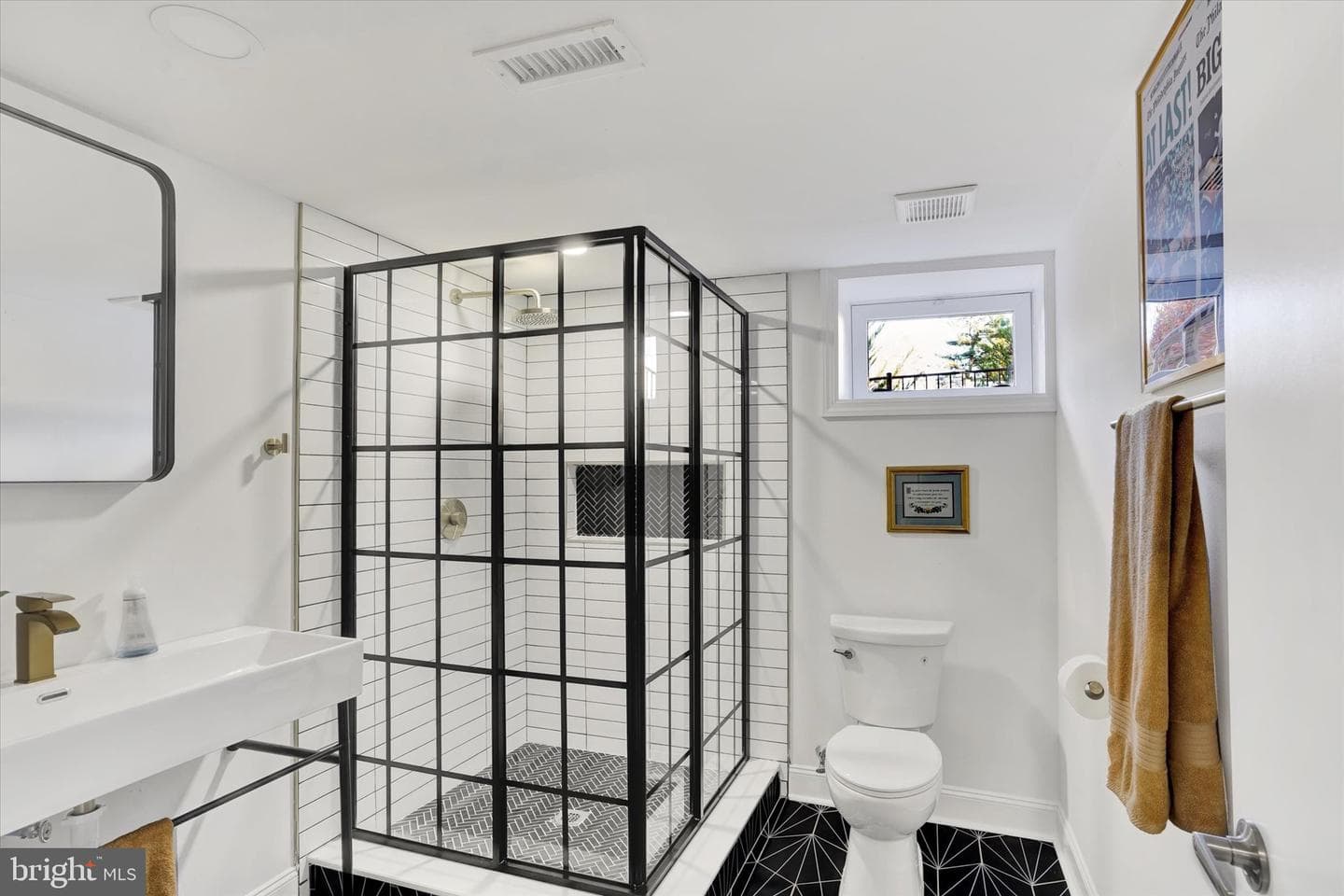 54 Sterner Avenue photo 26