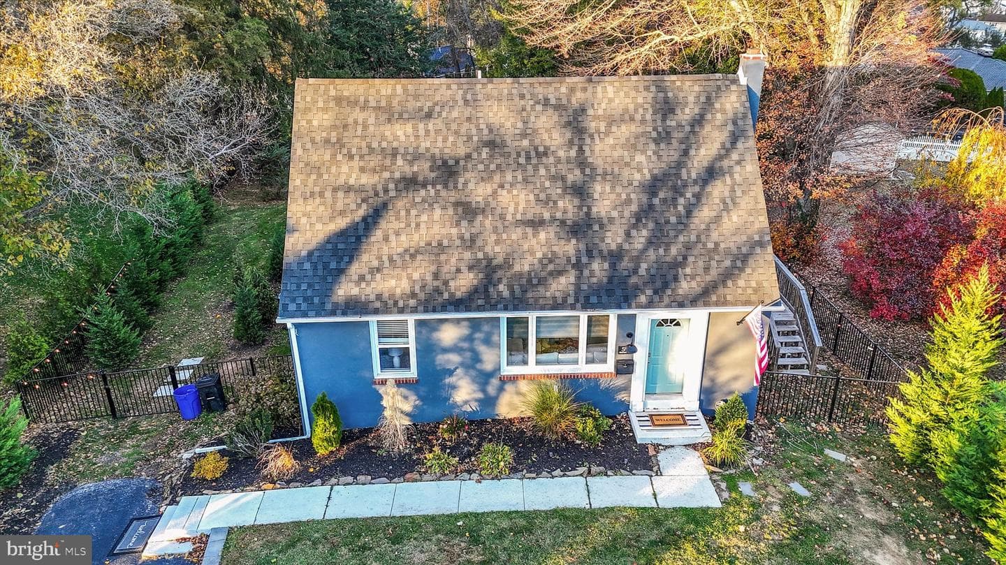 54 Sterner Avenue photo 31