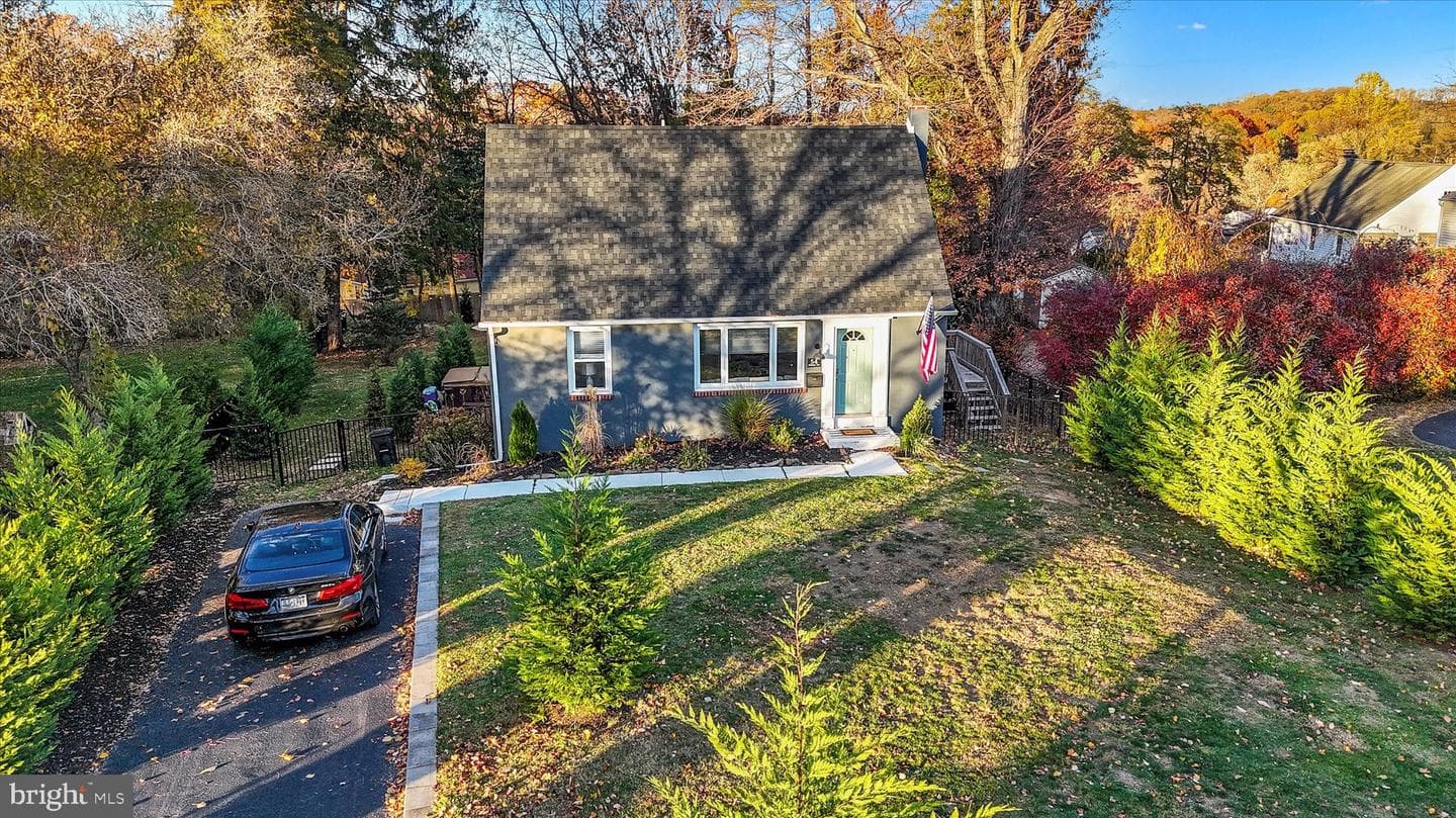 54 Sterner Avenue photo 36