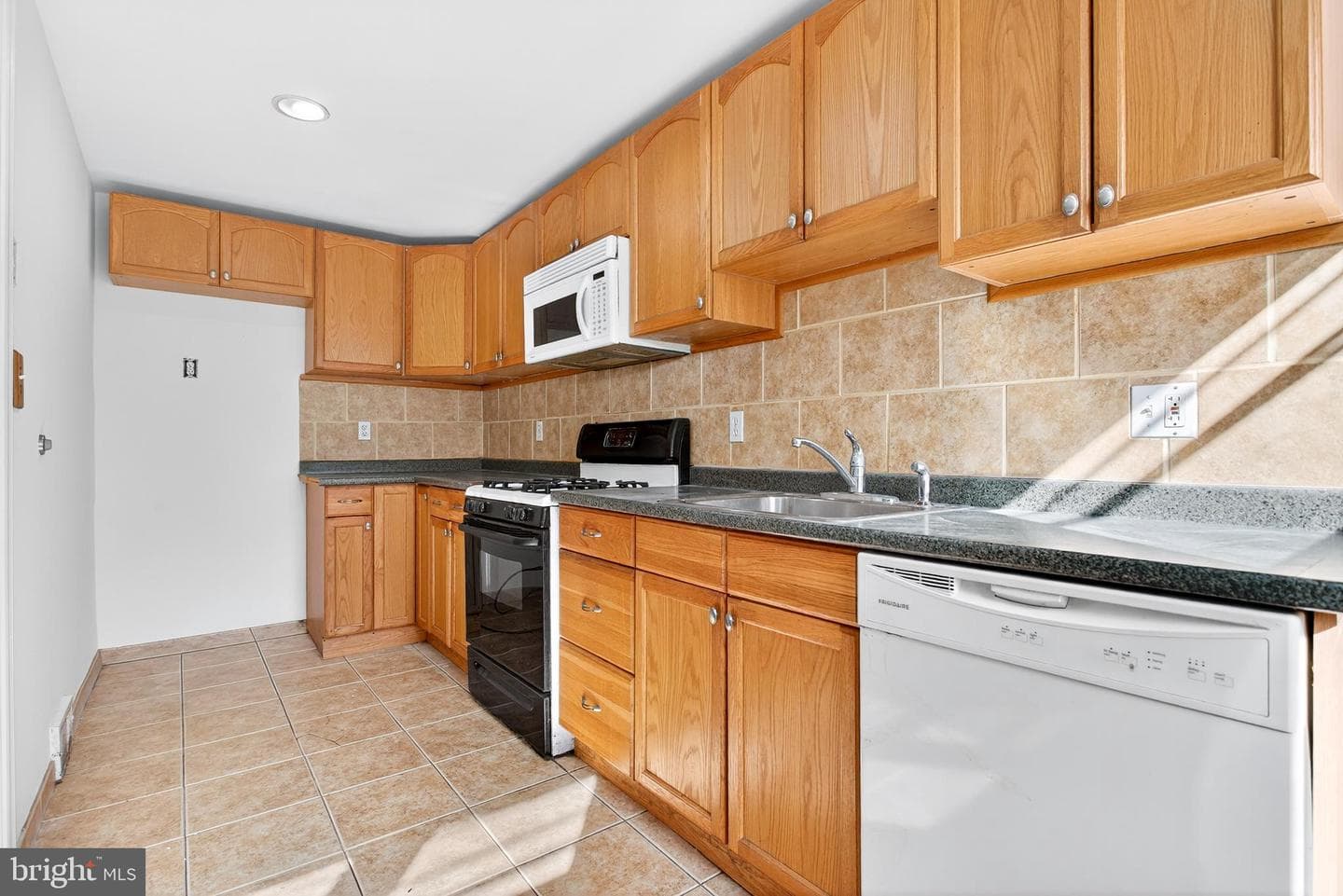 1062 Taylor Drive photo 15