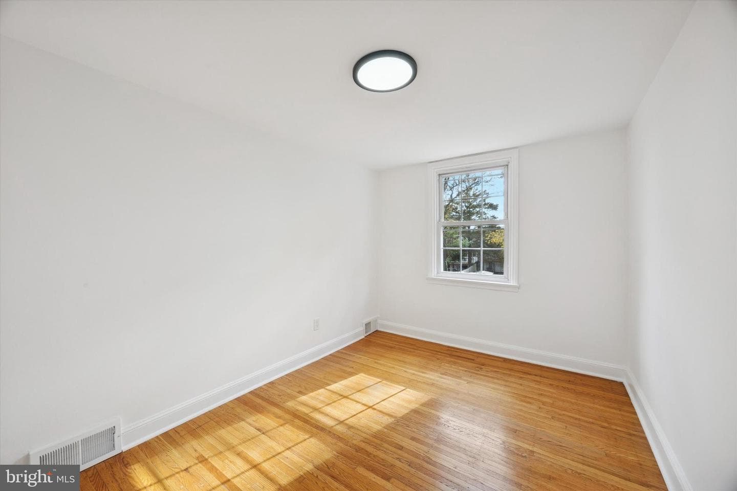 5159 Gramercy Drive photo 13