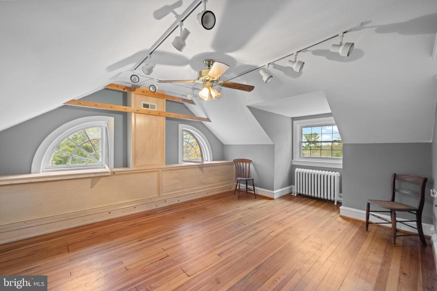 328 Conestoga Road photo 59
