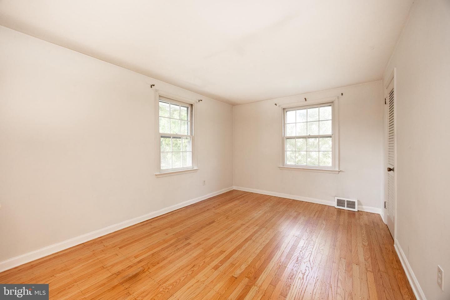 11 Ivy Lane photo 16