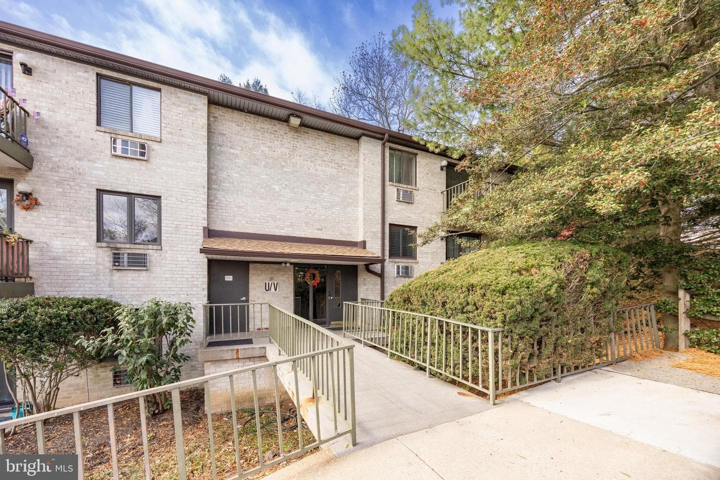 21 Dougherty Boulevard #v1 photo 2