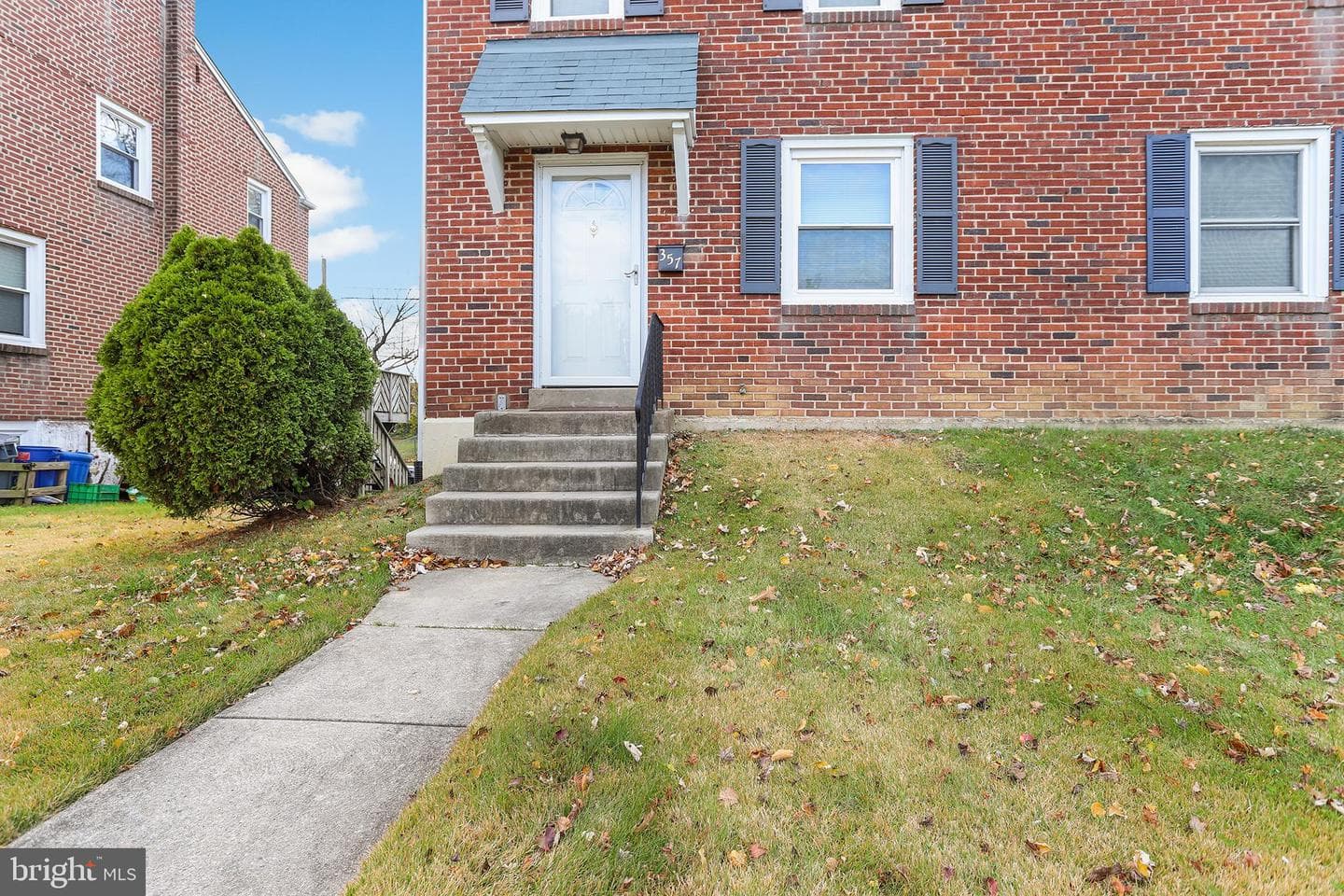 357 Cedar Avenue photo 2
