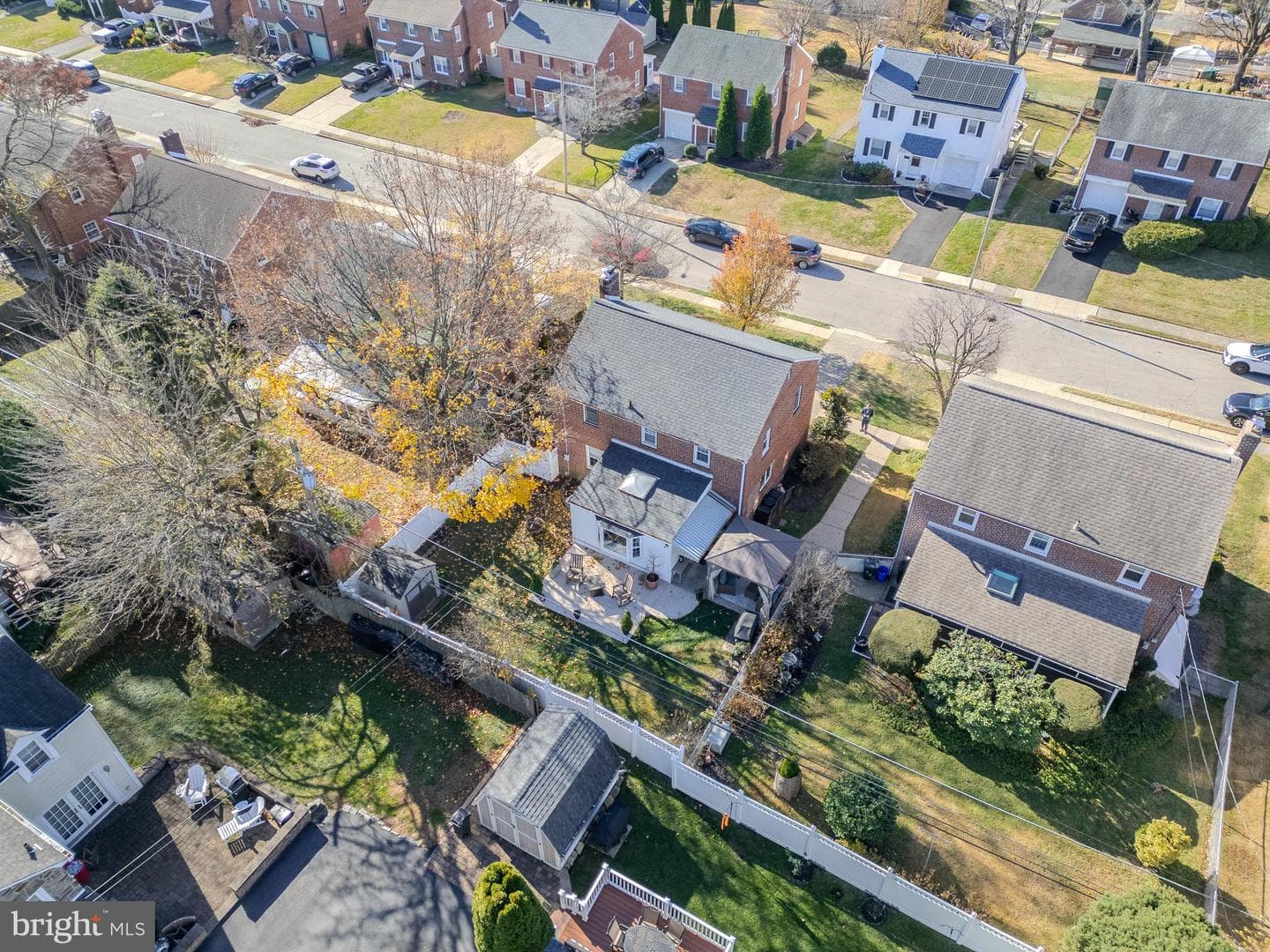 921 Addingham Avenue photo 6