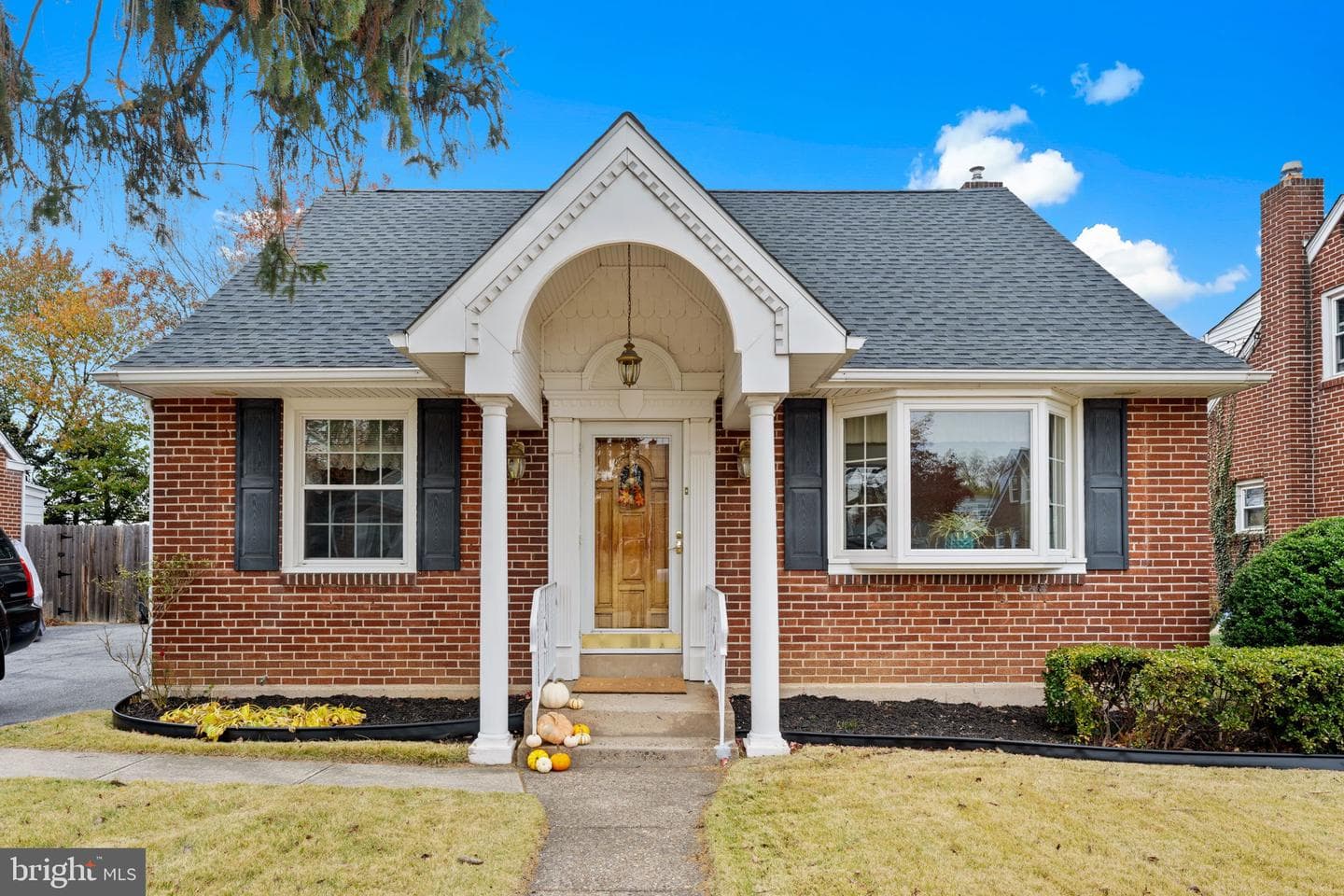 411 Buse Street photo 1