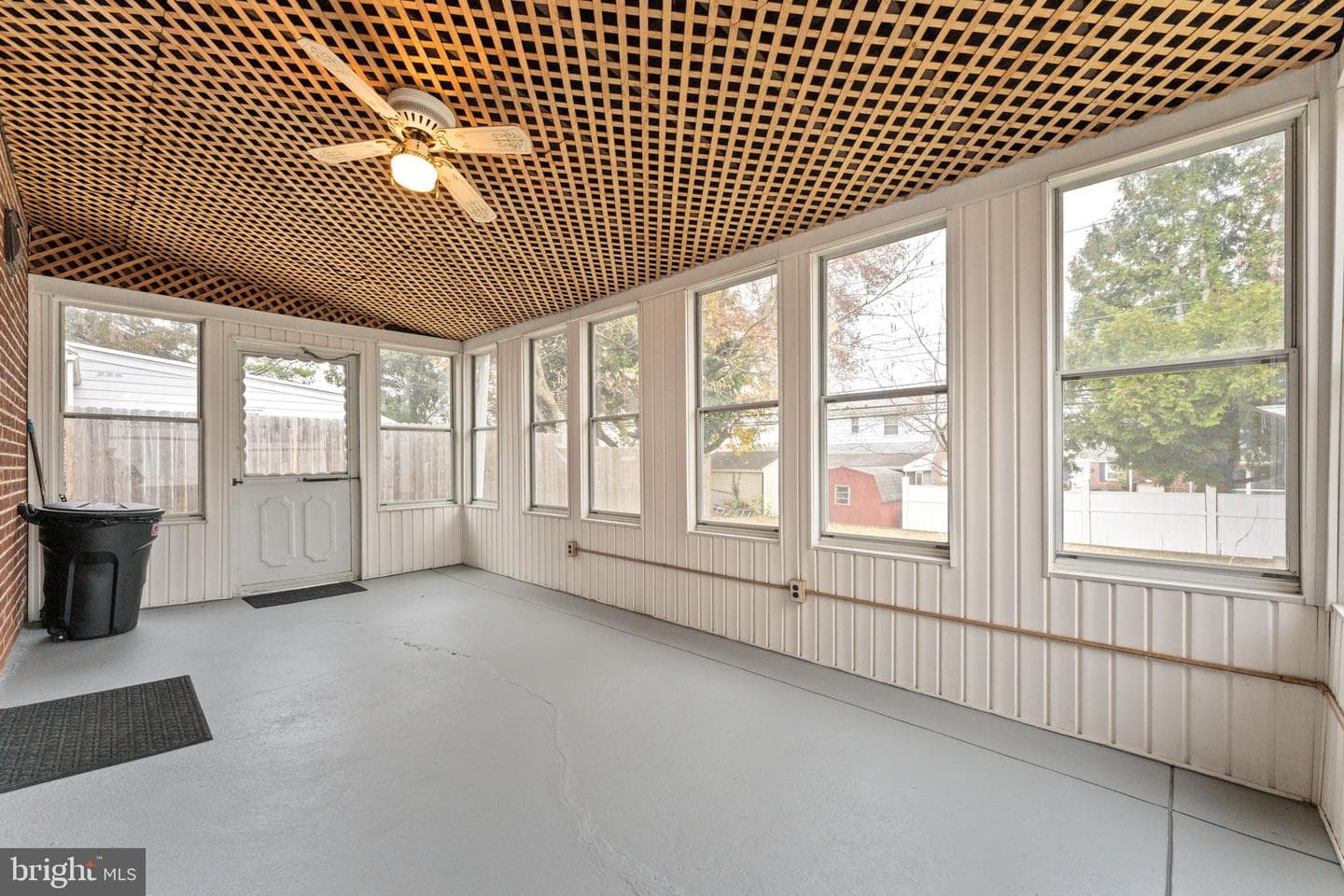 411 Buse Street photo 28