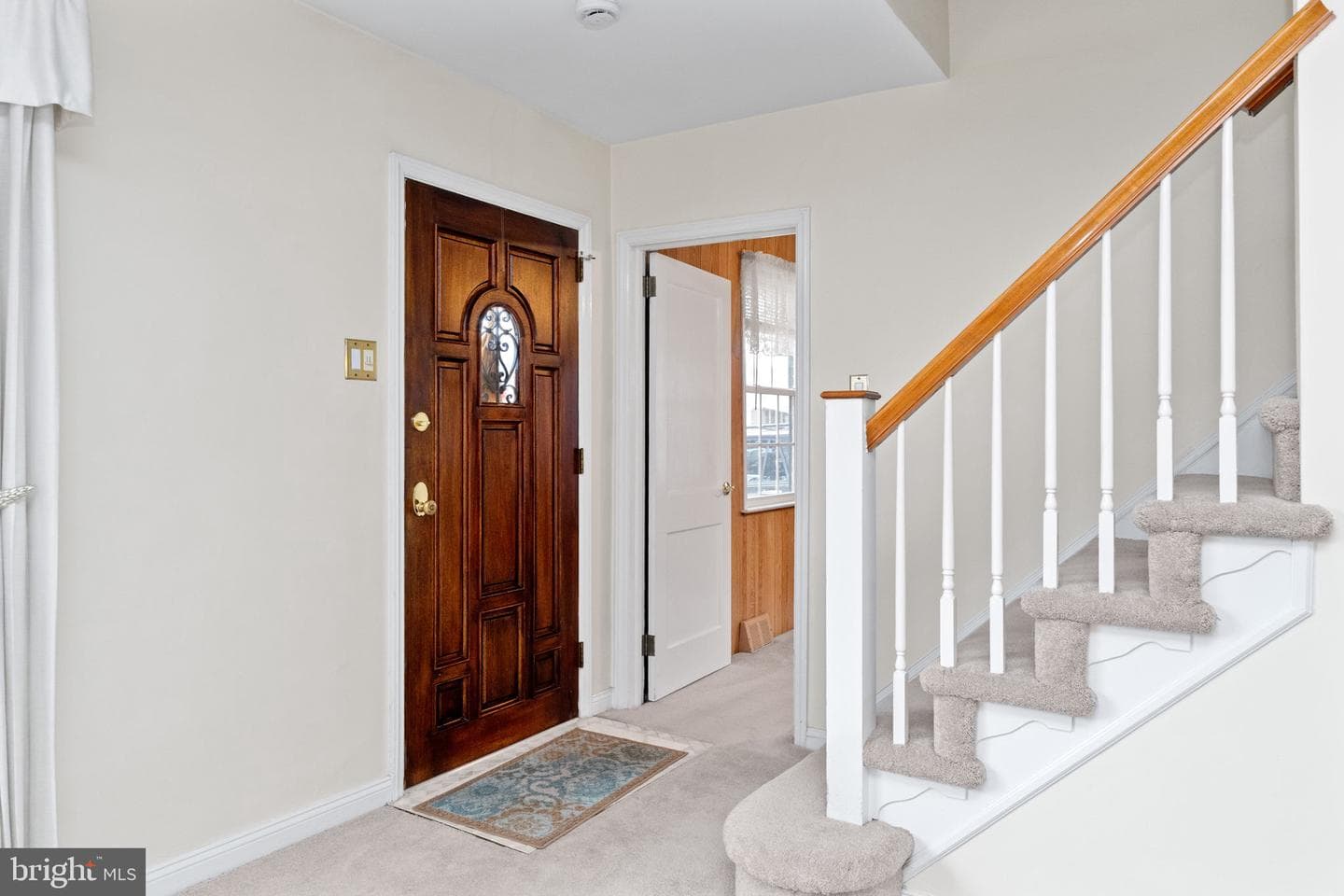 411 Buse Street photo 3