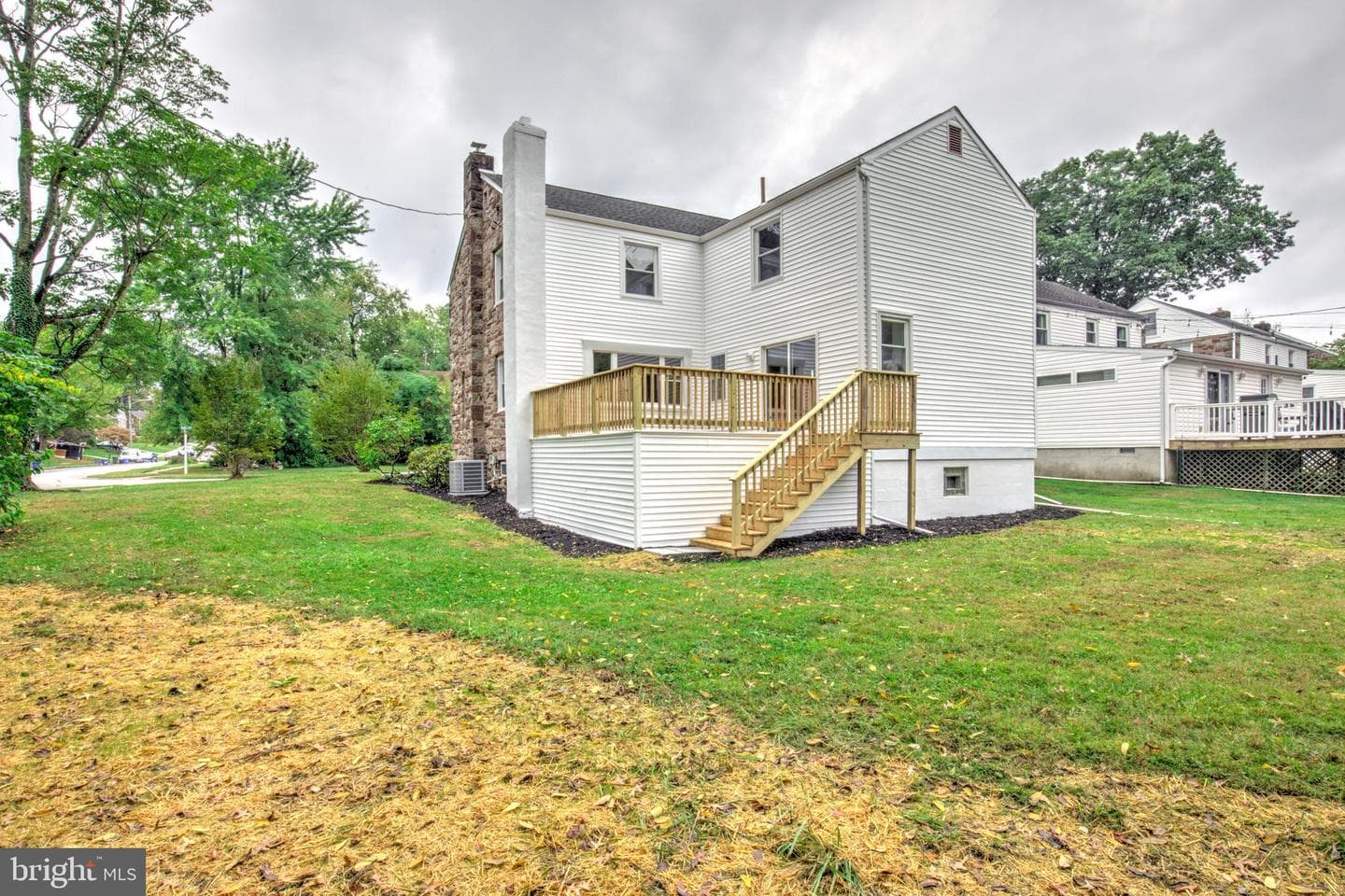 258 Lee Circle photo 40