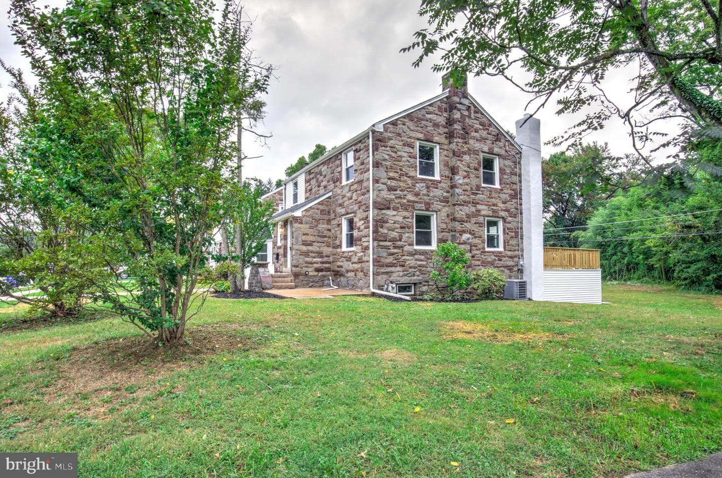 258 Lee Circle photo 43
