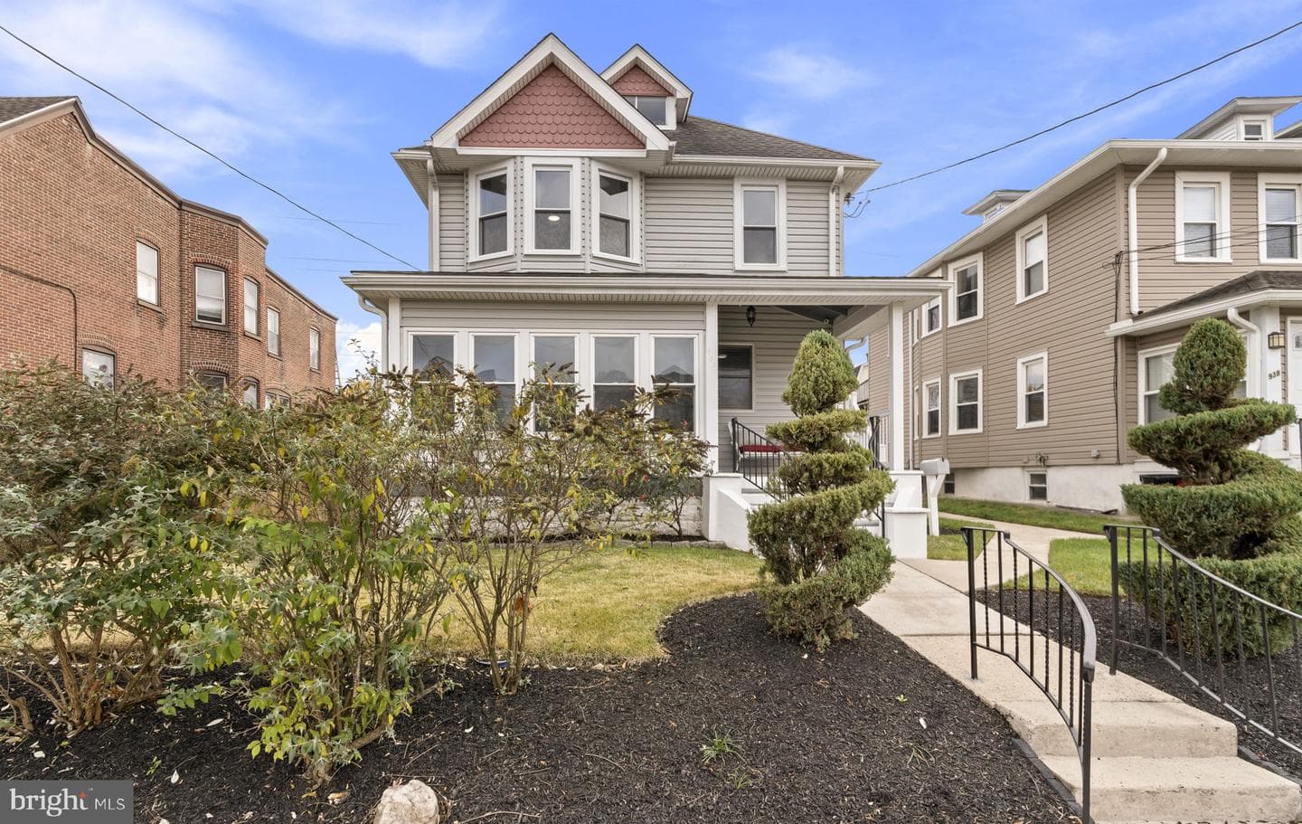 934 12th Avenue photo 3