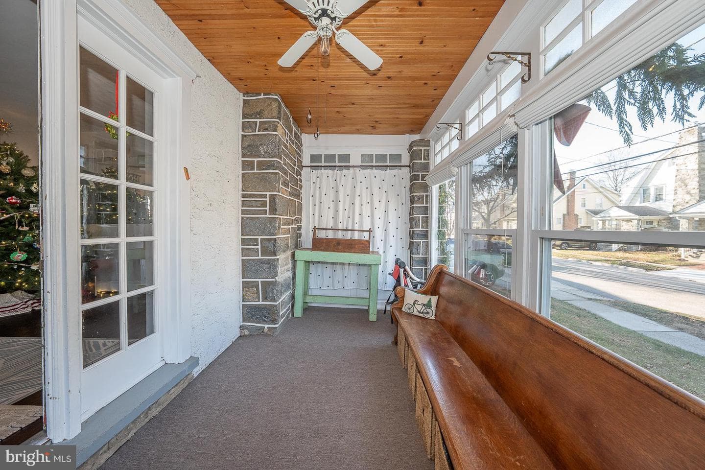 139 Campbell Avenue photo 4